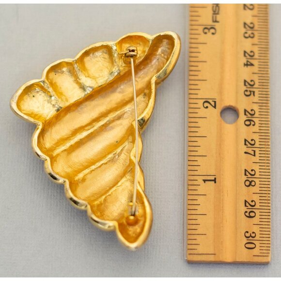 Golden shell vintage brooch (C5) - Picture 2 of 2